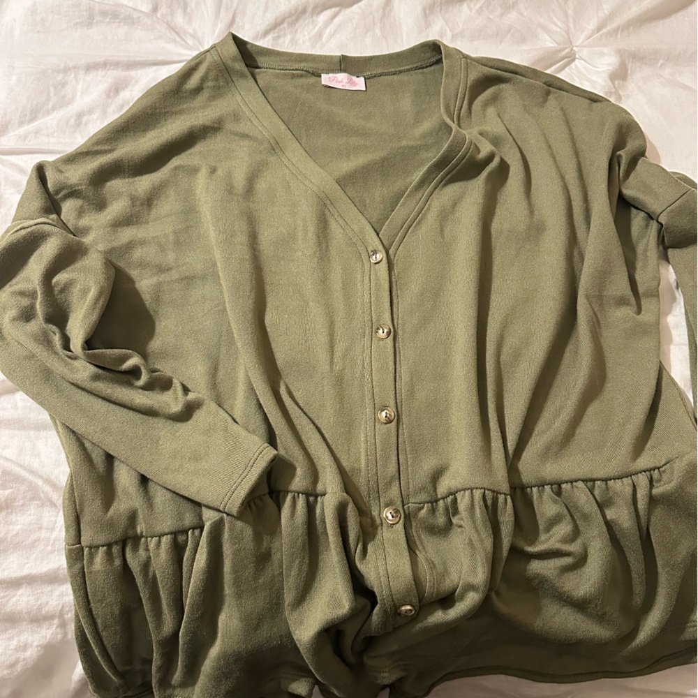 Pink Lily Green Peplum Button Down 3/4 Sleeve Top